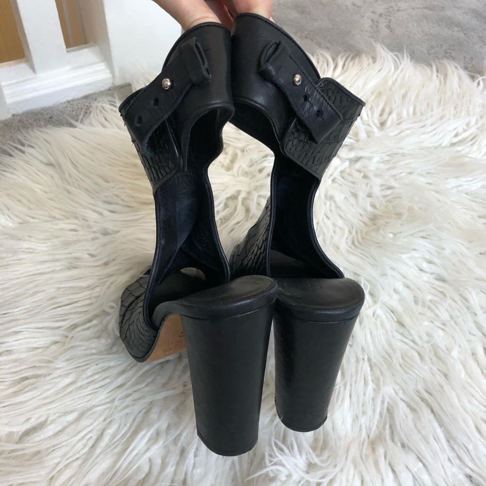 SOLDVince Addie Stamped Croc Peep-Toe Bootie Heels - Picture 5 of 8
